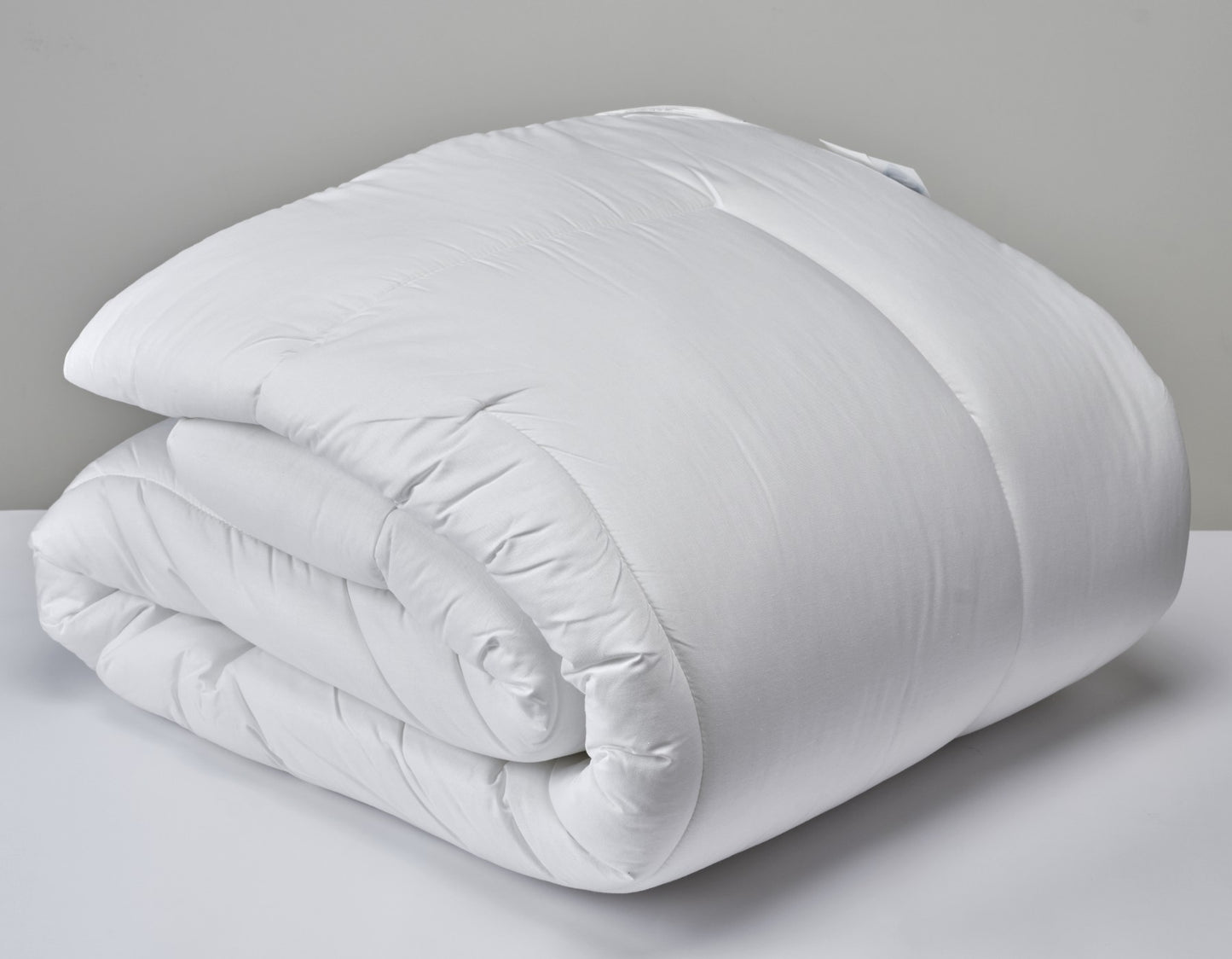 Hotel-Quality Down Alternative Luxury Duvet